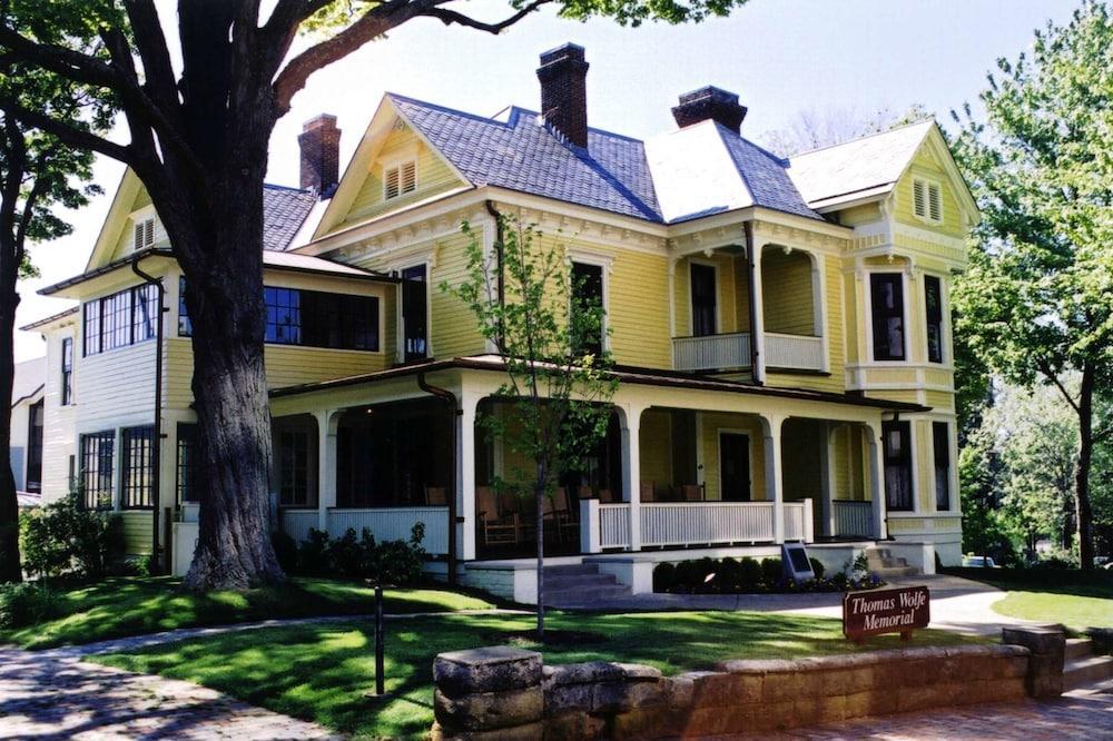 Sweet Biscuit Inn Эшвилл Экстерьер фото